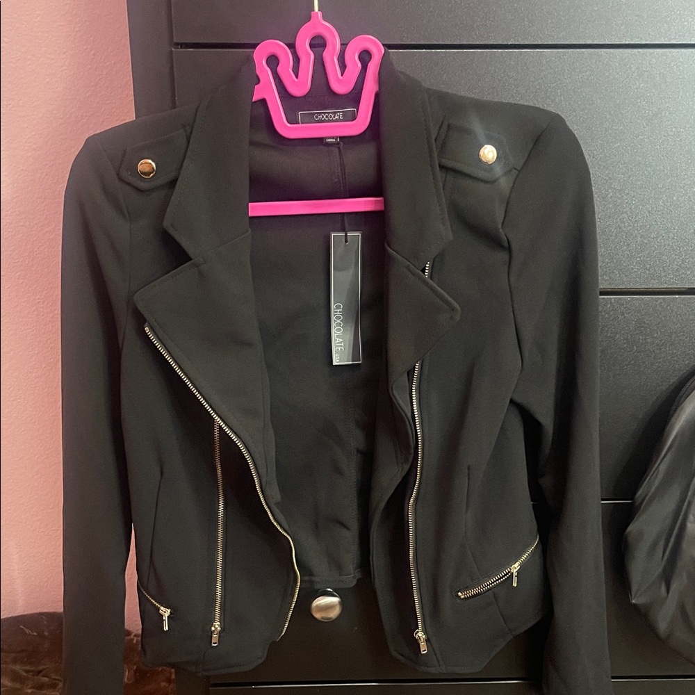 Elegant Black Women's Blazer